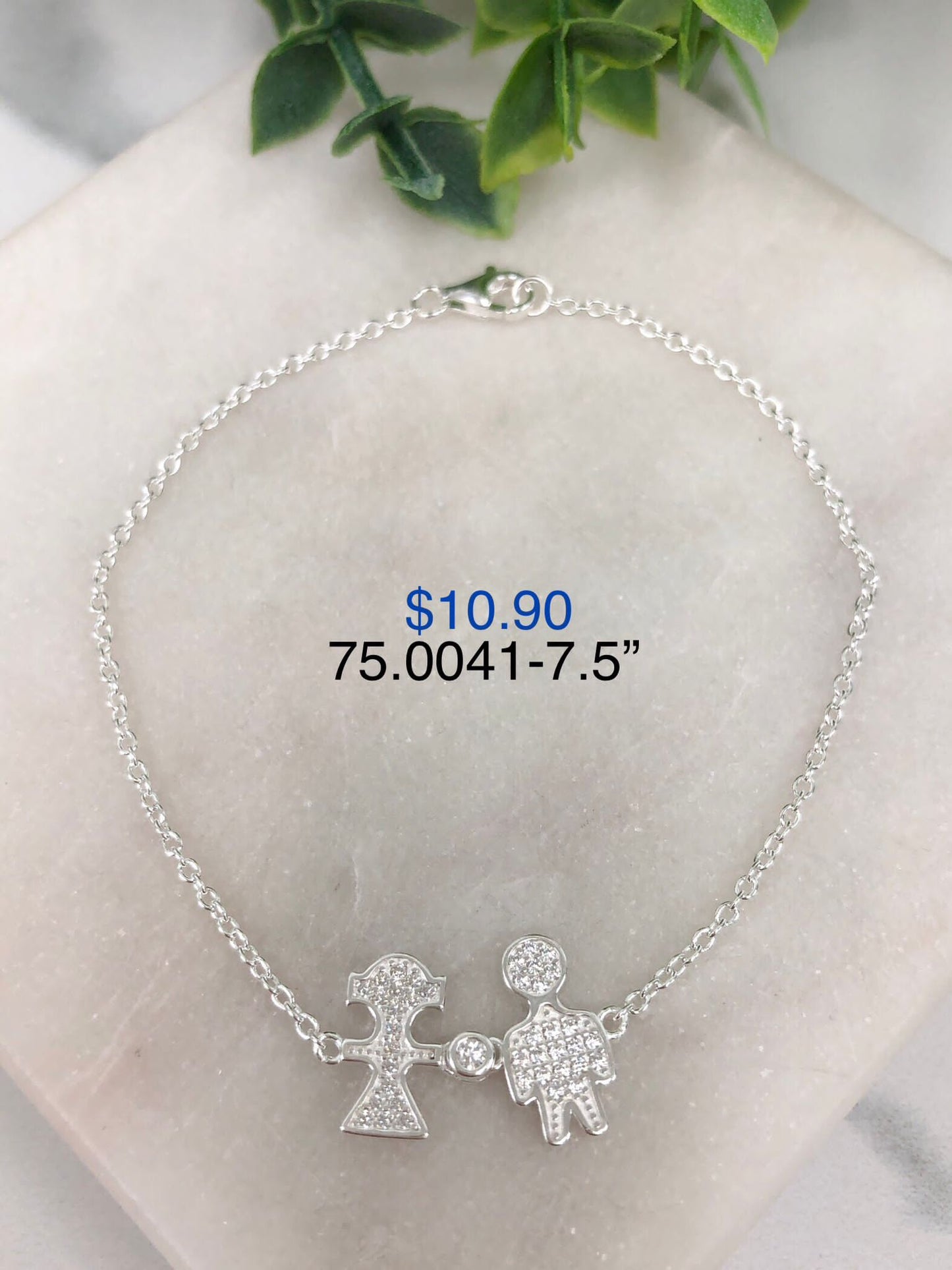 Silver 925 Bracelet with plaque to engrave name with pendant of a girl and a boy 75.0041 -7.5"